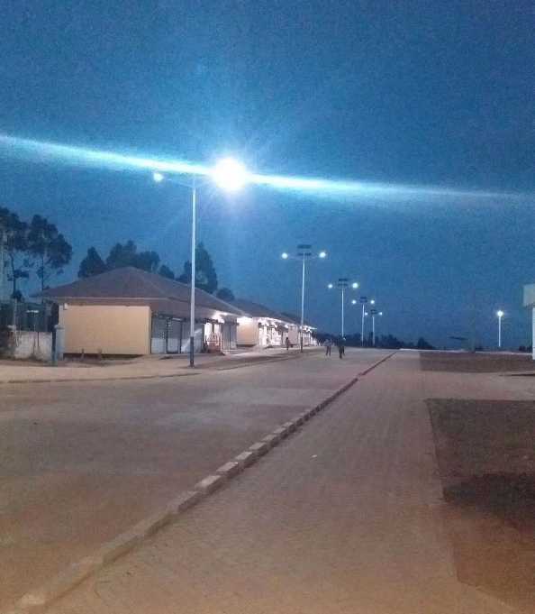 惠州市非洲科特迪瓦太阳能路灯工程
